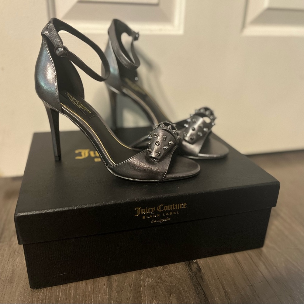 Juicy Couture Black Label Studded Heels 37/7 US
Giada Nappa Leather pewter